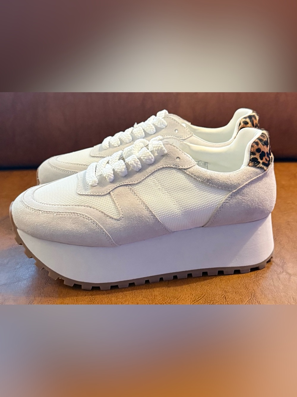 Silent D Vault White Platform Sneakers Leopard Heel Pony Hair Women’s 10 - Picture 3 of 12